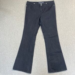 Guess Flare Jeans Women’s 31 Dark Wash Blue Authentic Original Design USA